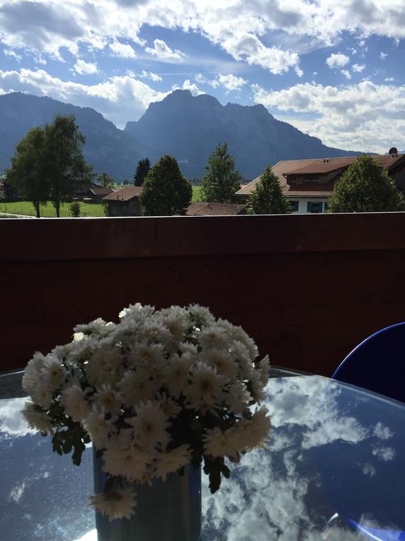 Alpenglueck De Luxe Ferienwohnung Am Forggensee Schwangau Camera foto